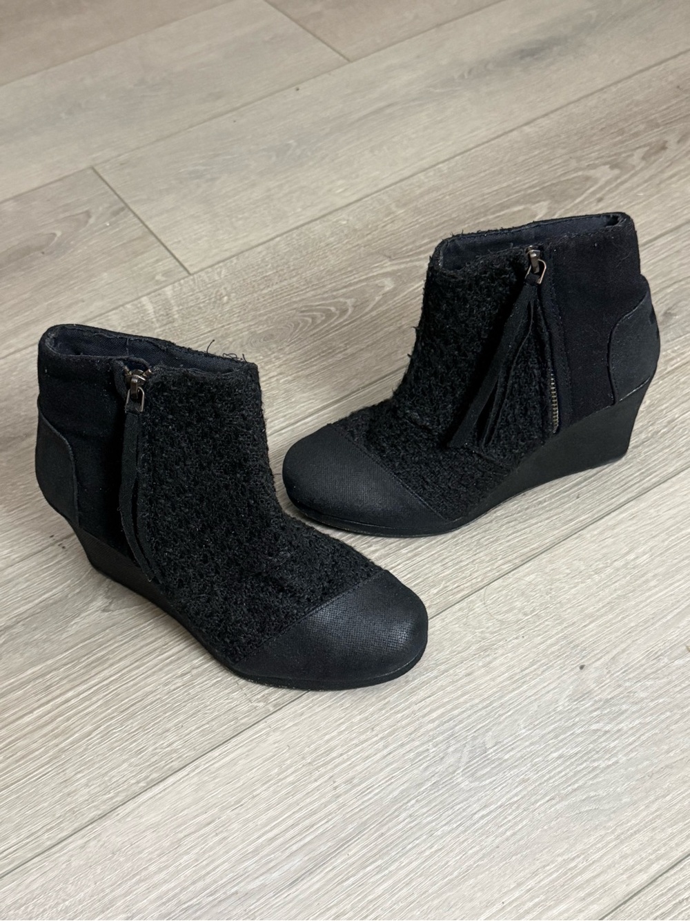 Women's Toms Black Wedge Ankle Boots with Tassel Zip